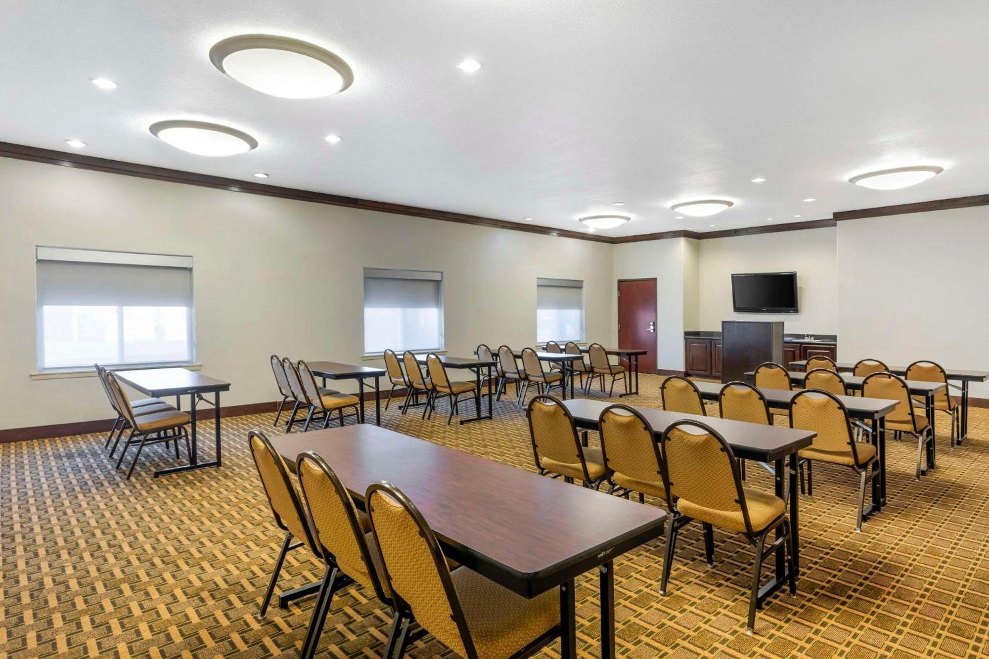 Comfort Inn & Suites Mexia Exterior photo
